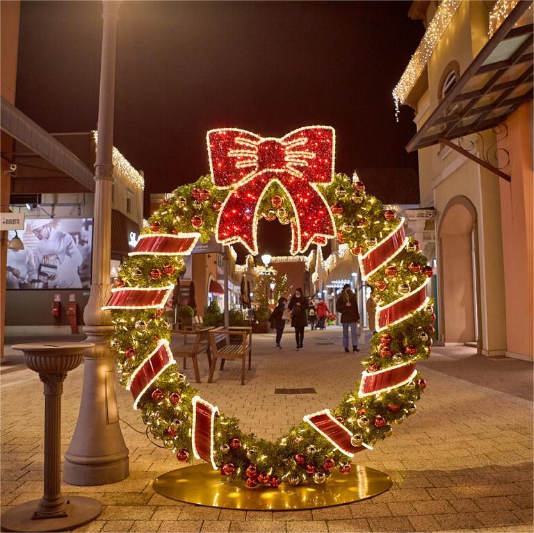 Giant Pre-Lit LED Wreath with Ribbon